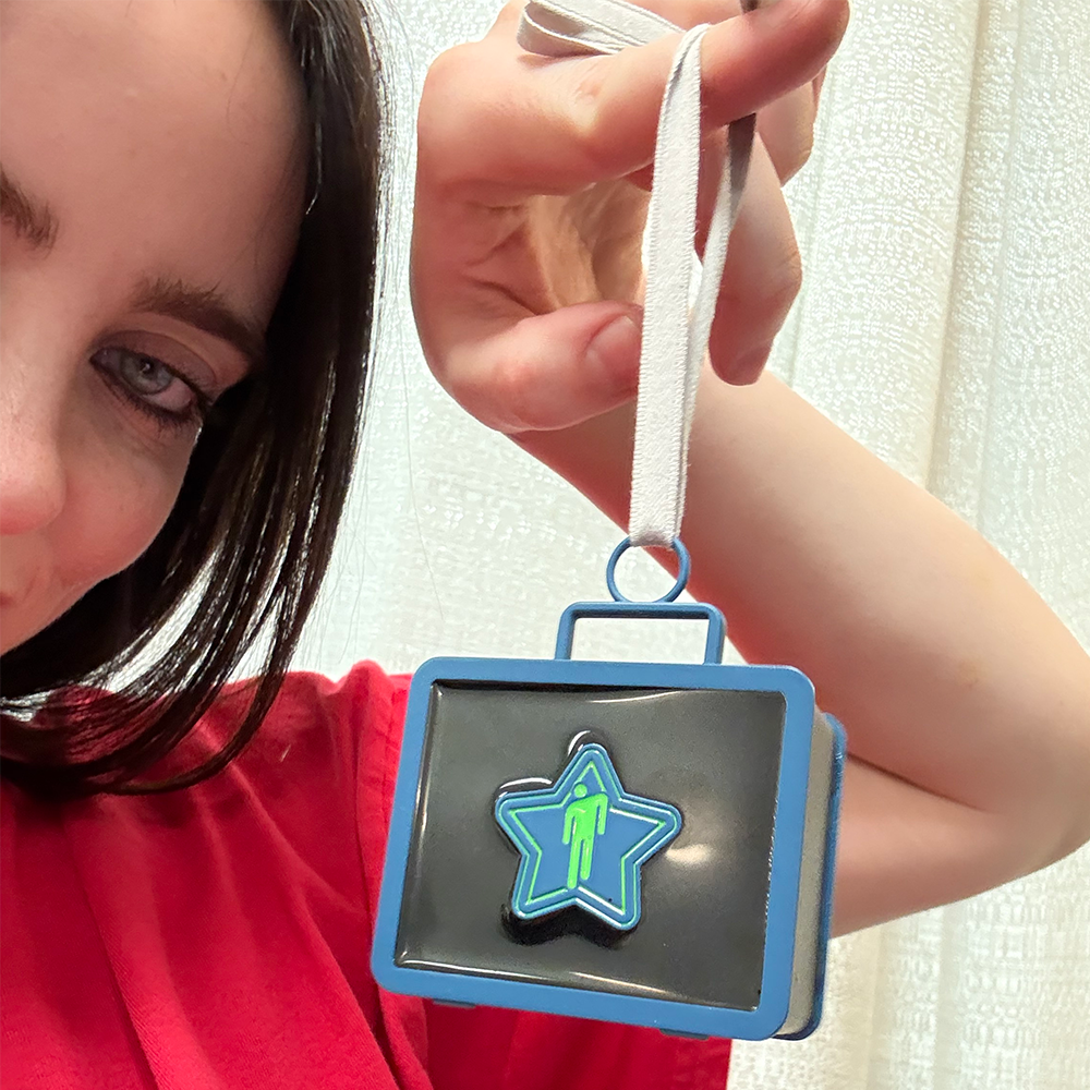 Billie Eilish MINI LUNCHBOX ORNAMENT Christbaumschmuck 390196